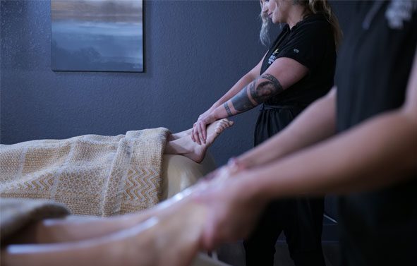 Choose Zen'd Out Massage Spa for Couples Massage in Denver