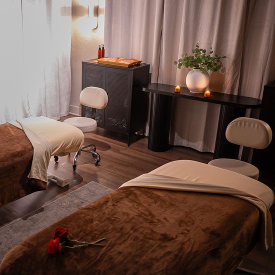 father-day-page-img-easy-to-book Massage for Father's Day in Denver, Colorado